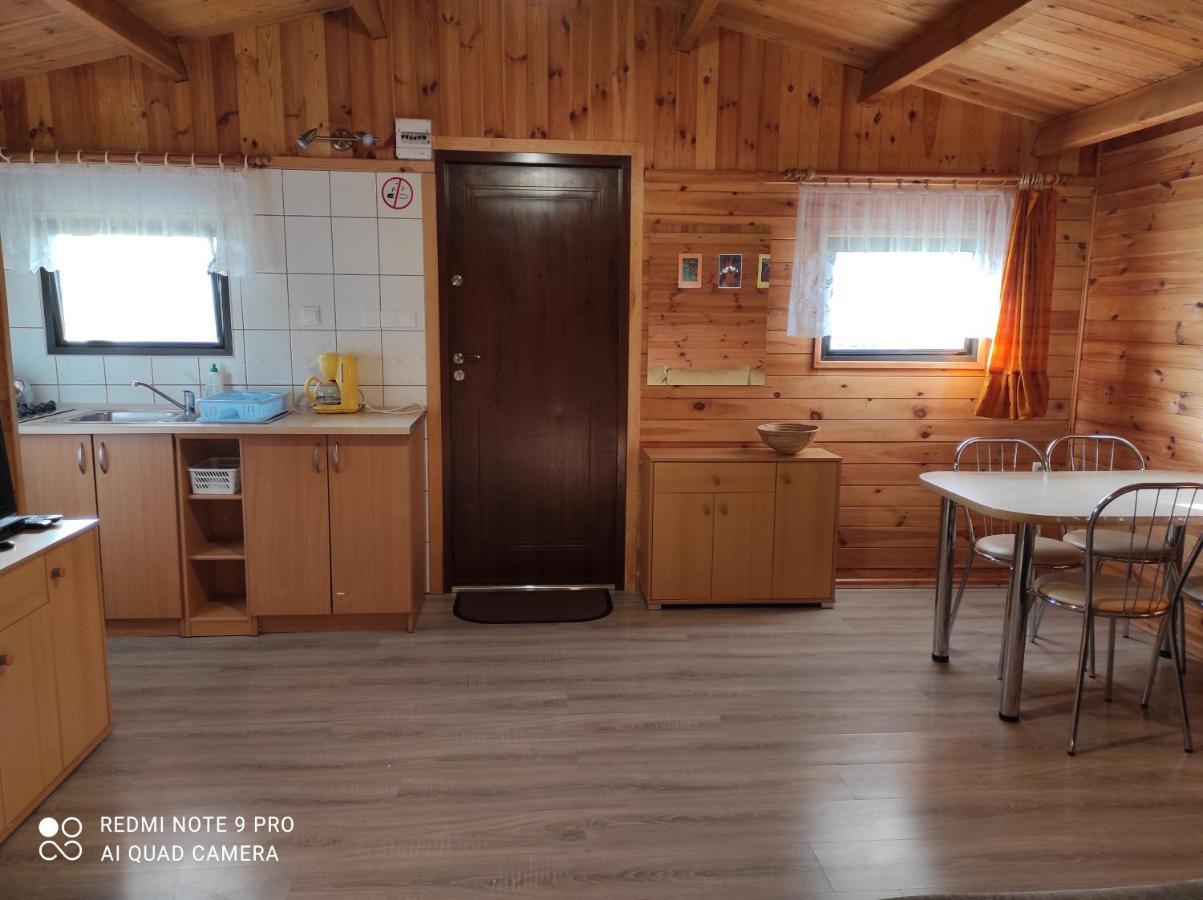 Domki Letniskowe "Dorcia" Леба Экстерьер фото